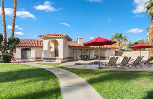 Desert Club Estates House | Wonderful 5 bdrm Property in the heart of Old Town La Quinta - LQ Lic #068095