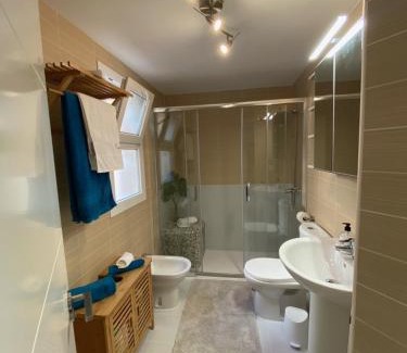 Almerimar Apartment | Wonderful apartment at sea and golf course - Fabuloso ático con vistas al mar y campo de golf - Tolle Wohnung am Meer und Golfplatz