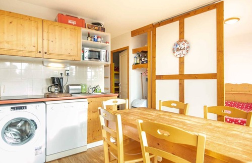 Chamrousse Apartment | Wonderful apt 5 ppl near the ski runs