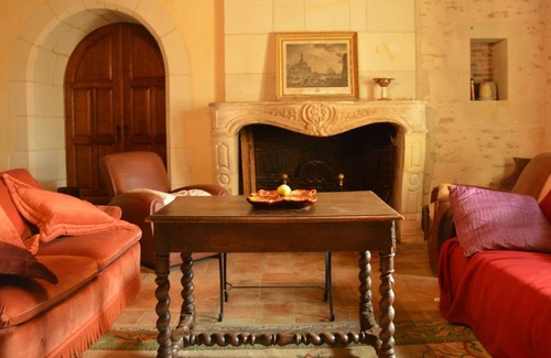 Thurageau House | Wonderful, atmospheric Manoir at Lencloître with large private swimming pool