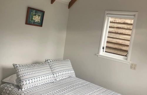 Devonport Apartment | Wonderful, charming and perfectly positioned