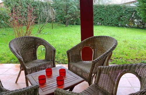 Saint-Pee-sur-Nivelle House | Wonderful private villa for 6 guests with WIFI, TV, terrace, pets allowed and parking