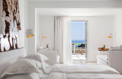 Elia Villa | Wonderful Mykonos Villa | Exclusive Guestroom Sea View | 1 Bedroom | Beautiful Sea Views & Intimate Interior | Elia Beach