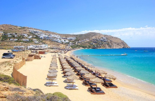 Elia Villa | Wonderful Mykonos Villa | Exclusive Guestroom Sea View | 1 Bedroom | Beautiful Sea Views & Intimate Interior | Elia Beach