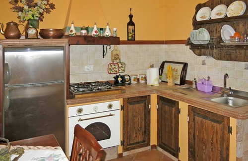 Villa Collemandina Villa | Wonderful private villa for 7 guests with private pool, WIFI, TV, patio and pets allowed