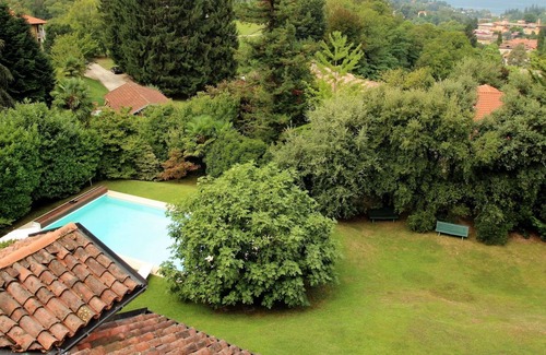 Porto Valtravaglia Villa | Wonderful private villa for 12 people with private pool, WIFI, TV, patio and parking
