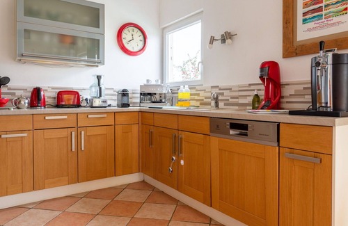 Alignan-du-Vent Villa | Wonderful private villa for 8 people with WIFI, A/C, private pool, TV and terrace