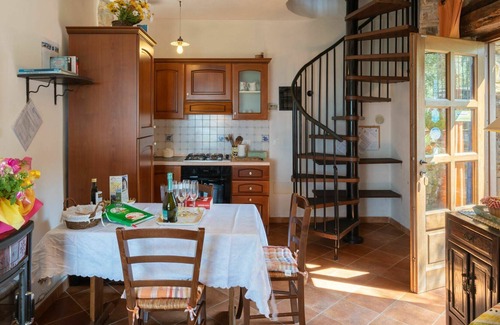 Diano San Pietro House | Wonderful private villa with private pool, WIFI, patio, pets allowed, panoramic view and parking