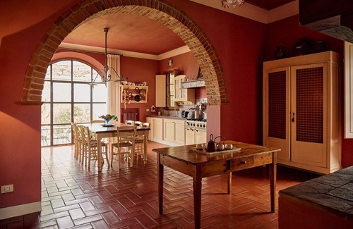 Cerreto Guidi Villa | Wonderful private villa for 12 guests with WIFI, private pool, A/C, patio and panoramic view