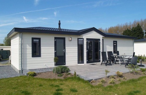 Municipality of Hellevoetsluis House | Wonderful private villa for 6 people with WIFI, TV and terrace
