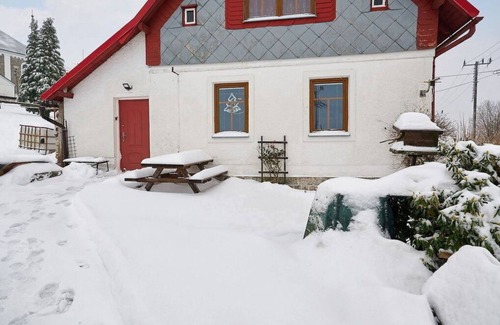 Prichovice House | Wonderful private villa for 9 people with WIFI, TV and pets allowed