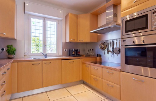 Les Restanques Villa | Wonderful private villa with A/C, WIFI, private pool, TV, terrace, pets allowed and parking