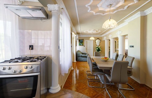 Balatonfoldvar Villa | Wonderful private villa for 11 people with A/C, WIFI, TV and patio