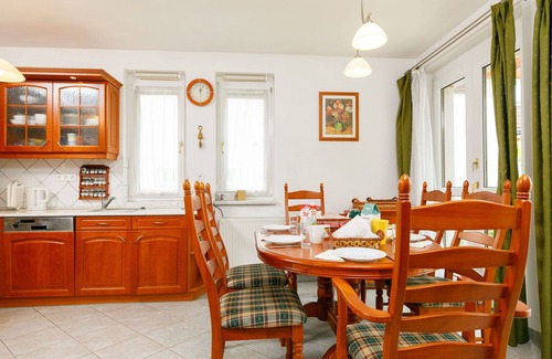 Balatonoszod House | Wonderful private villa for 10 people with WIFI, A/C, TV and terrace