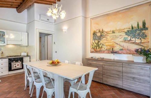 Montevarchi Villa | Wonderful private villa for 12 people with private pool, A/C, hot tub, WIFI, TV and parking