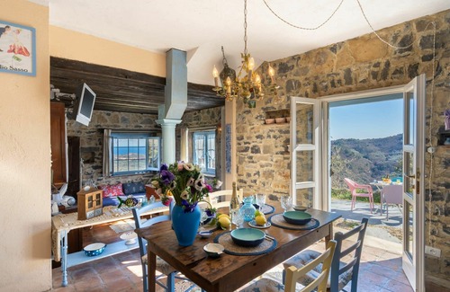 Pietrabruna House | Wonderful private villa for 5 guests with WIFI, private pool, TV and patio