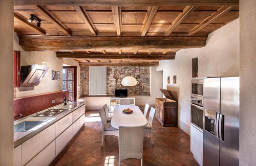 Villabuona Villa | Wonderful private villa with private pool, WIFI, TV, patio and panoramic view, close to Lucca