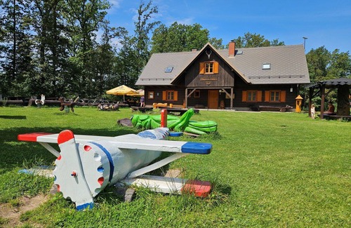 Byst Villa | Wonderful private villa for 12 people with WIFI, TV and pets allowed