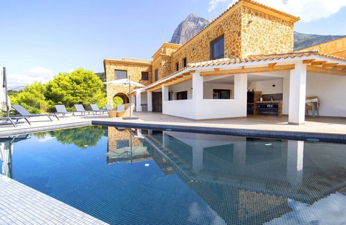 Finestrat Villa | Wonderful private villa for 9 guests with private pool, WIFI, A/C, TV and patio