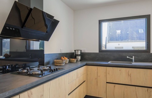 Beg-Meil House | Wonderful private villa for 4 people with WIFI, TV, terrace and pets allowed