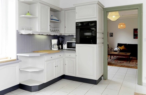 Guimaec House | Wonderful private villa for 6 people with WIFI, TV, terrace, pets allowed and parking