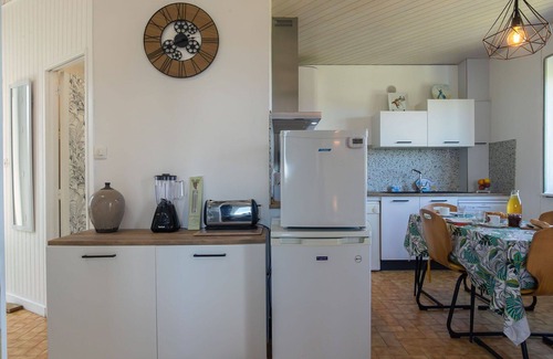 Porspoder House | Wonderful private villa for 4 people with WIFI, TV, pets allowed and parking