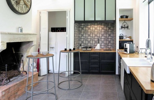 Vertheuil House | Wonderful private villa for 4 people with WIFI, private pool, terrace and parking