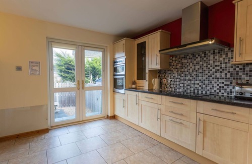South Galson House | Wonderful private villa for 8 guests with WIFI and TV