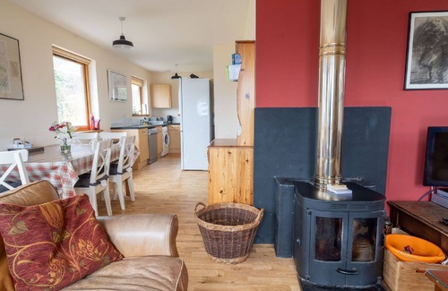 East Lewiston House | Wonderful private villa for 7 people with WIFI, TV, patio and pets allowed