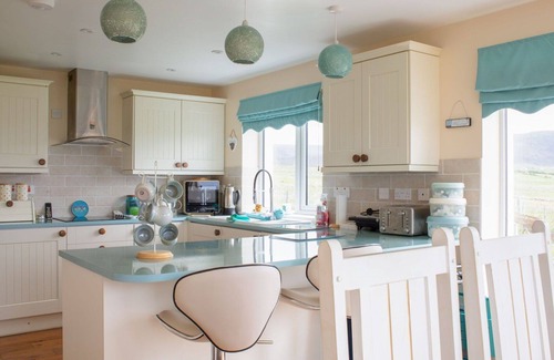 Bornesketaig House | Wonderful private villa for 6 people with WIFI, TV and terrace