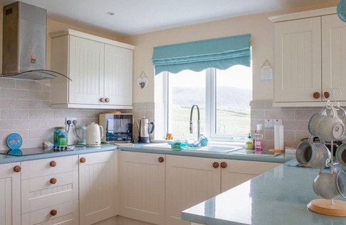 Bornesketaig House | Wonderful private villa for 6 people with WIFI, TV and terrace