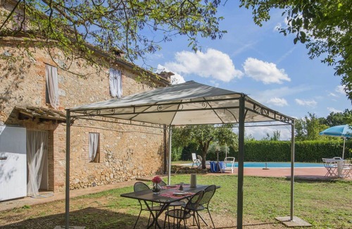 Simignano Villa | Wonderful private villa for 4 people with private pool, patio and parking, close to Siena