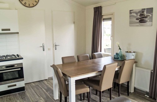 Willemsdorp House | Wonderful private villa for 6 guests with pool, WIFI, TV and terrace