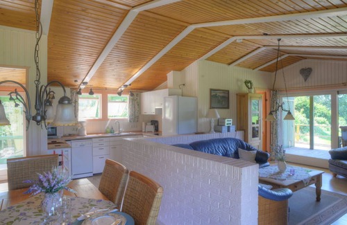 Bremke House | Wonderful private villa for 6 people with WIFI, TV, patio, pets allowed and panoramic view