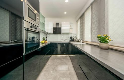 Prolozac Villa | Wonderful private villa with hot tub, A/C, private pool, WIFI, TV, terrace, panoramic view, parking