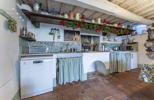 Camaiore Villa | Wonderful private villa with WIFI, TV, patio, pets allowed and panoramic view, close to Viareggio