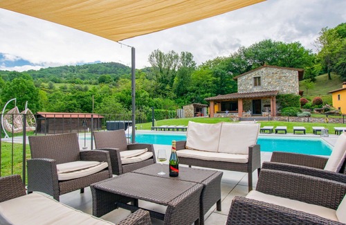 Dicomano Villa | Wonderful private villa with hot tub, A/C, private pool, WIFI, TV, balcony and pets allowed