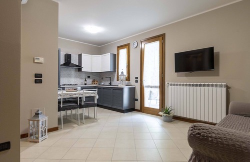San Rocco House | Wonderful private villa for 4 people with WIFI, TV and patio