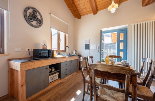 Verzuolo House | Wonderful private villa for 4 guests with WIFI, TV and patio