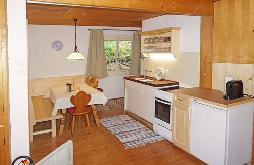 Flirsch House | Wonderful private villa for 7 guests with TV and patio