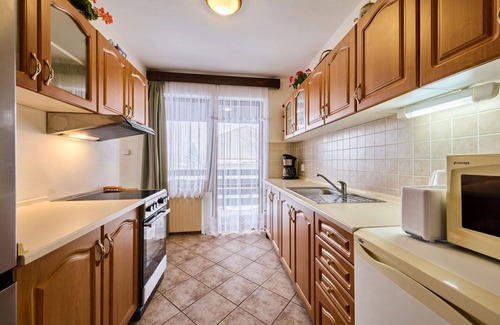 Svoboda nad Upou Villa | Wonderful private villa for 15 guests with WIFI, TV, patio and pets allowed