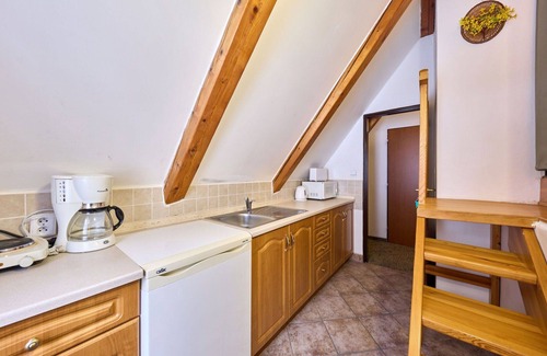 Svoboda nad Upou Villa | Wonderful private villa for 15 guests with WIFI, TV, patio and pets allowed