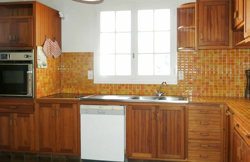 Mesquer House | Wonderful private villa for 9 guests with WIFI, TV, terrace and pets allowed