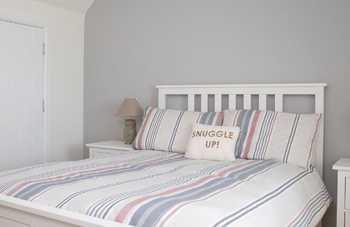 Tarskavaig House | Wonderful private villa for 6 people with TV, panoramic view and parking