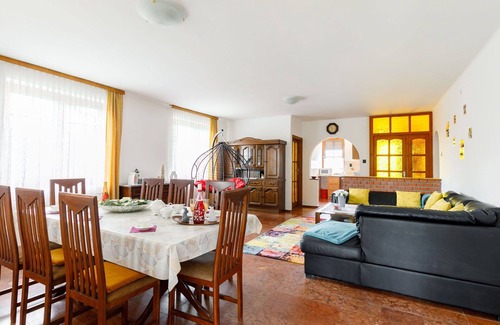 Balatonfenyves House | Wonderful private villa for 12 people with hot tub, private pool, TV, terrace and parking