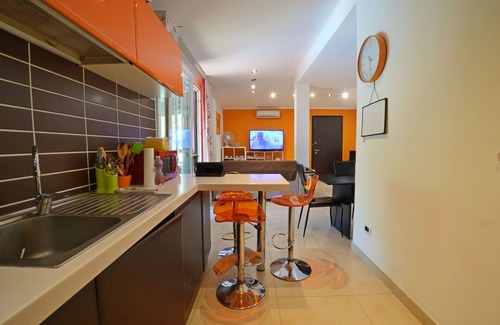 Ameglia Villa | Wonderful private villa with private pool, WIFI, A/C, TV, veranda, pets allowed, close to La Spezia
