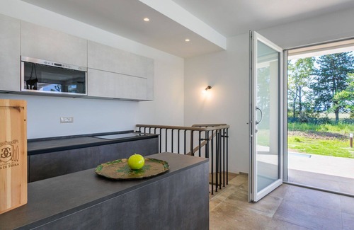 Bibbona House | Wonderful private villa with A/C, private pool, WIFI, TV, terrace, pets allowed and parking