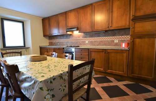 Castana Villa | Wonderful private villa for 8 guests with pool, WIFI, TV, terrace and panoramic view