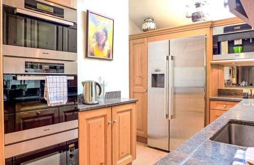 Schoenried House | Wonderful private villa for 12 guests with WIFI, TV, patio, pets allowed and panoramic view