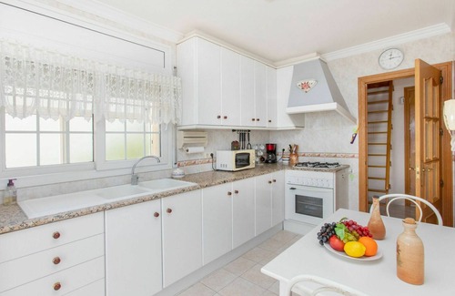 Llanca House | Wonderful private villa for 4 people with TV, terrace, panoramic view and parking